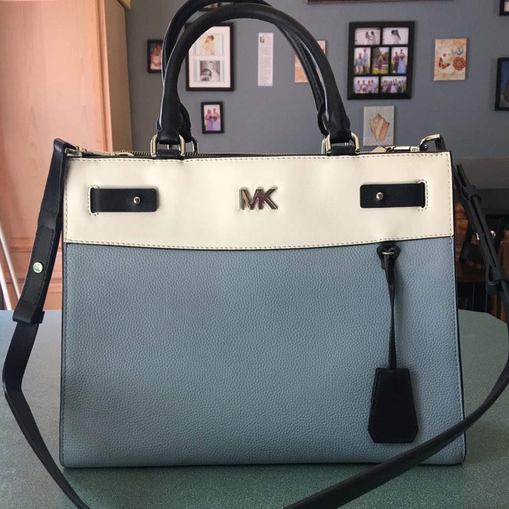 Michael Kors Reagan Large Leather Satchel